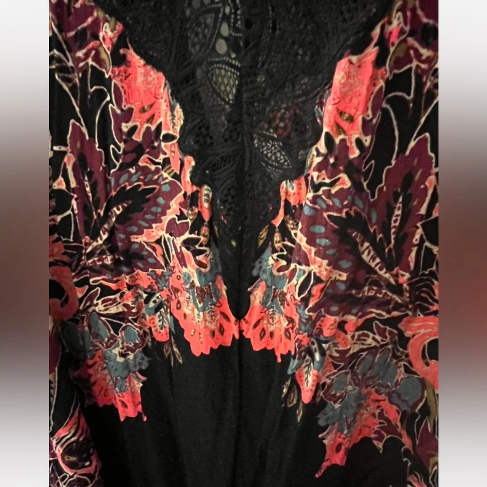 🎉Host Pick🎉 Free People Black Floral 2 Piece Dress - Picture 7 of 7